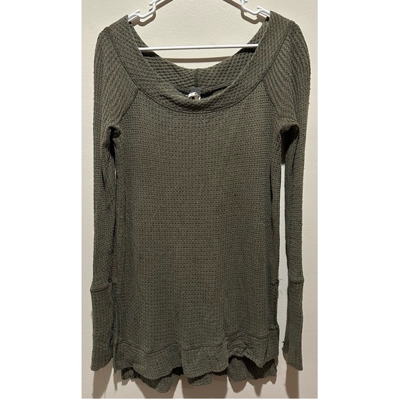 We the Free Waffle‎ Knit Off Shoulder Long Sleeve Oversized Tunic Size Small - Picture 1 of 6